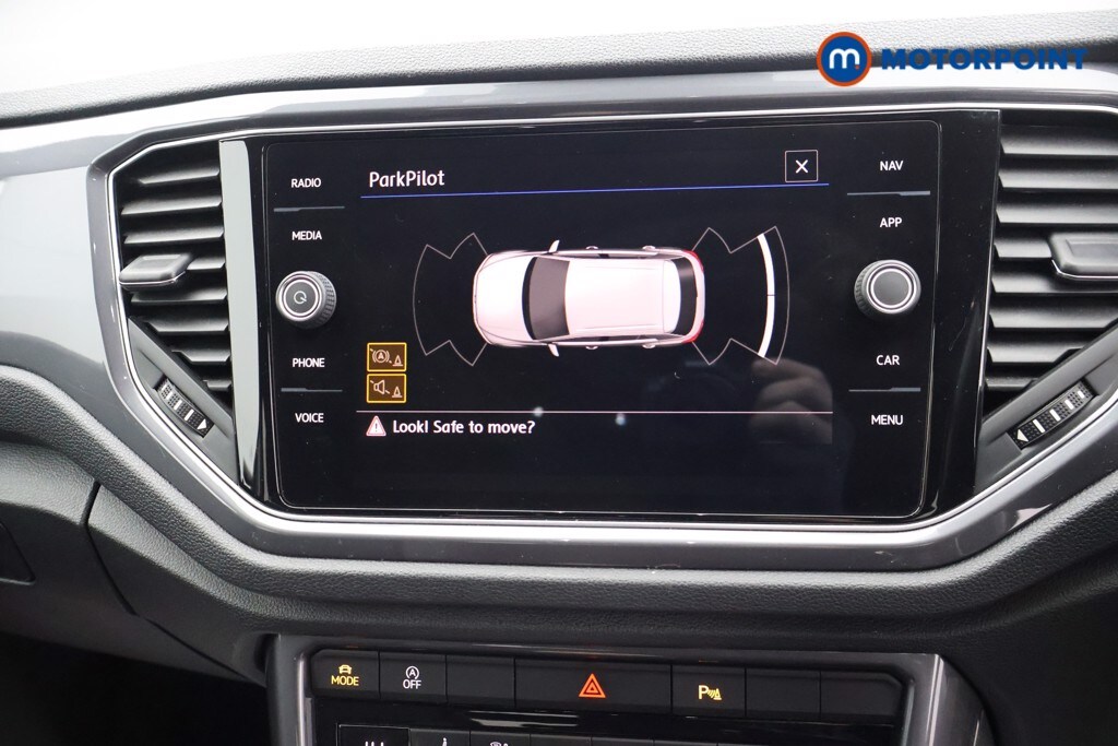 Used Volkswagen T-Roc 2020 for sale - 76405352: Photo 17