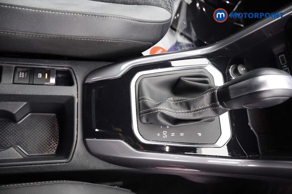 Used Volkswagen T-Roc 2020 for sale - 76405352: Photo 19