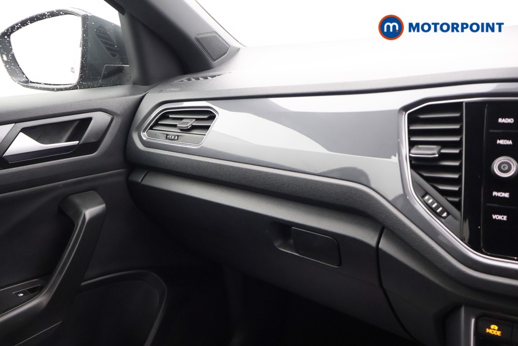 Used Volkswagen T-Roc 2020 for sale - 76405352: Photo 20