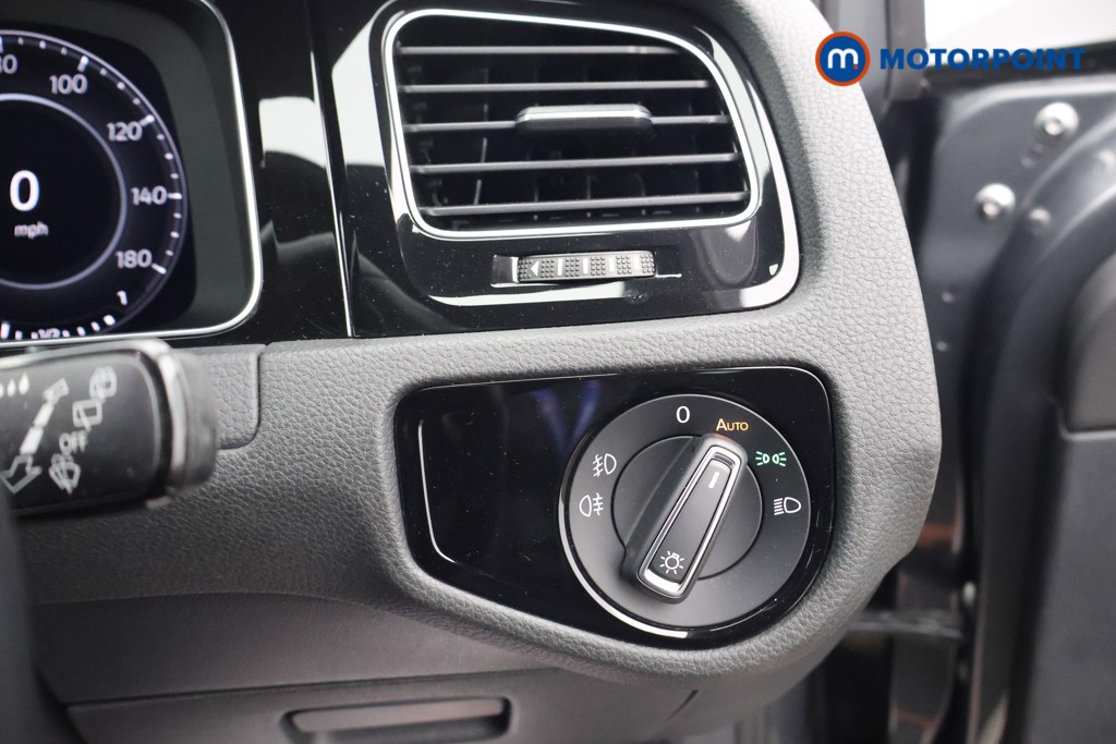 Used Volkswagen Golf 2019 for sale - 77421097: Photo 15