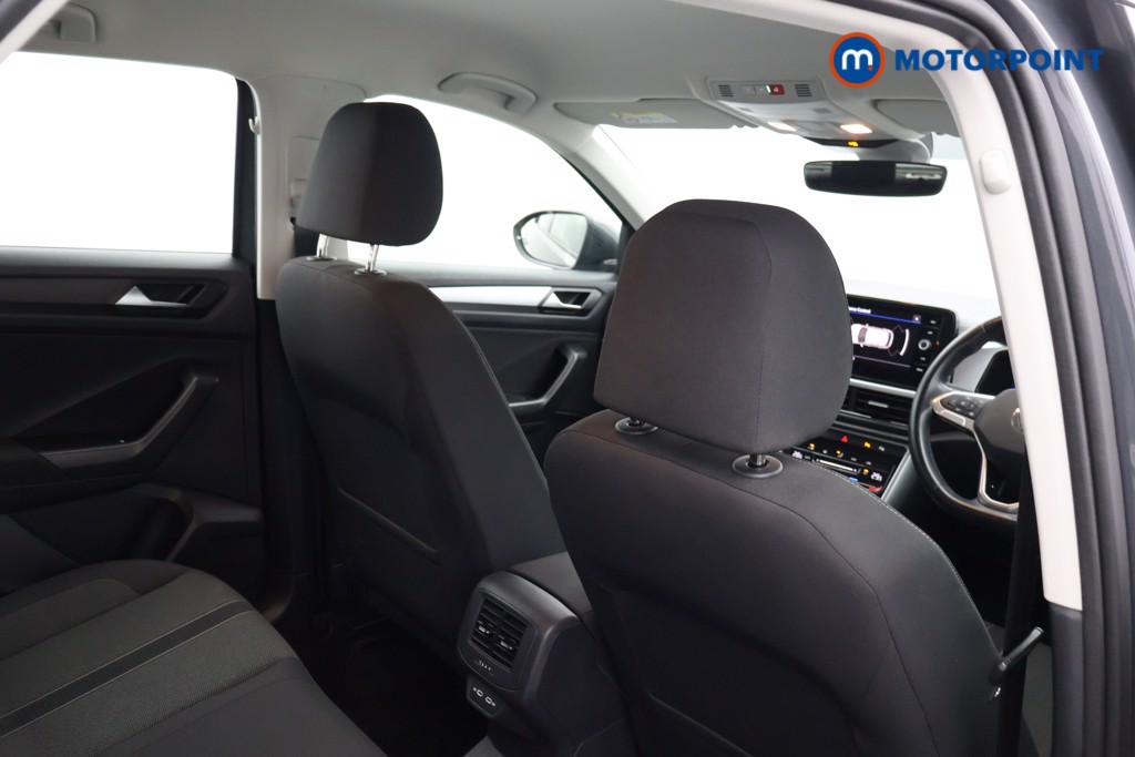 Used Volkswagen T-Roc 2023 for sale - 76603670: Photo 17