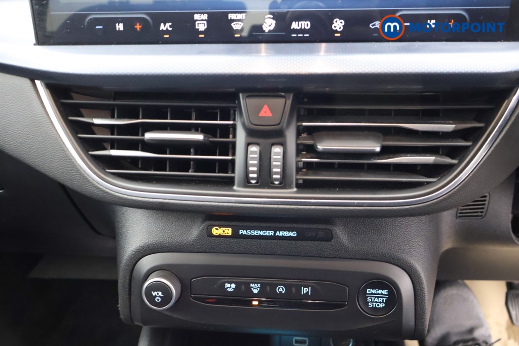 Used Ford Focus 2023 for sale - 76831182: Photo 17