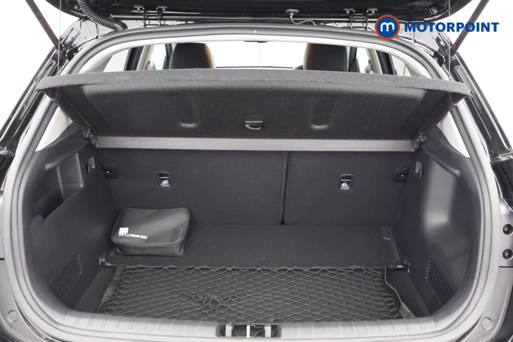 Used Kia Stonic 2025 for sale - 77219817: Photo 32