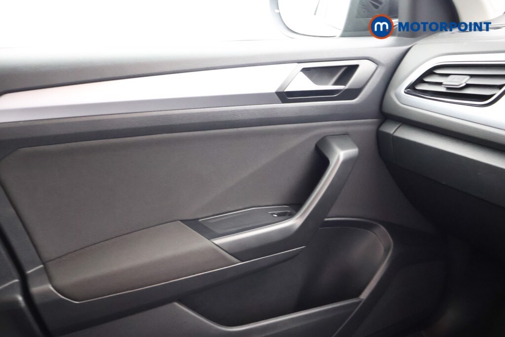 Used Volkswagen T-Roc 2023 for sale - 76569043: Photo 15