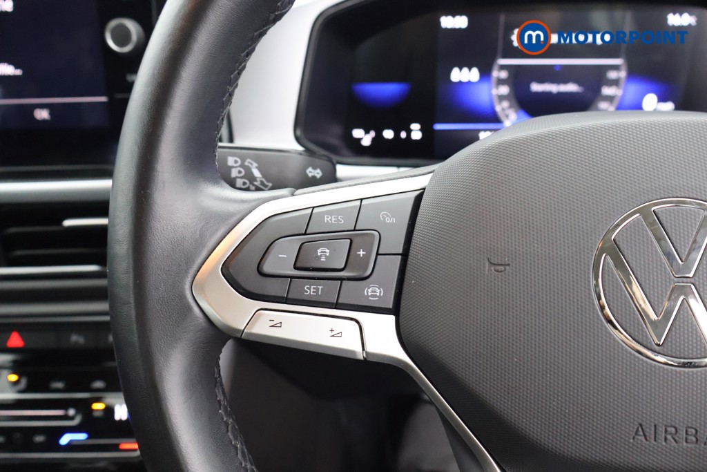 Used Volkswagen T-Roc 2023 for sale - 76569043: Photo 8