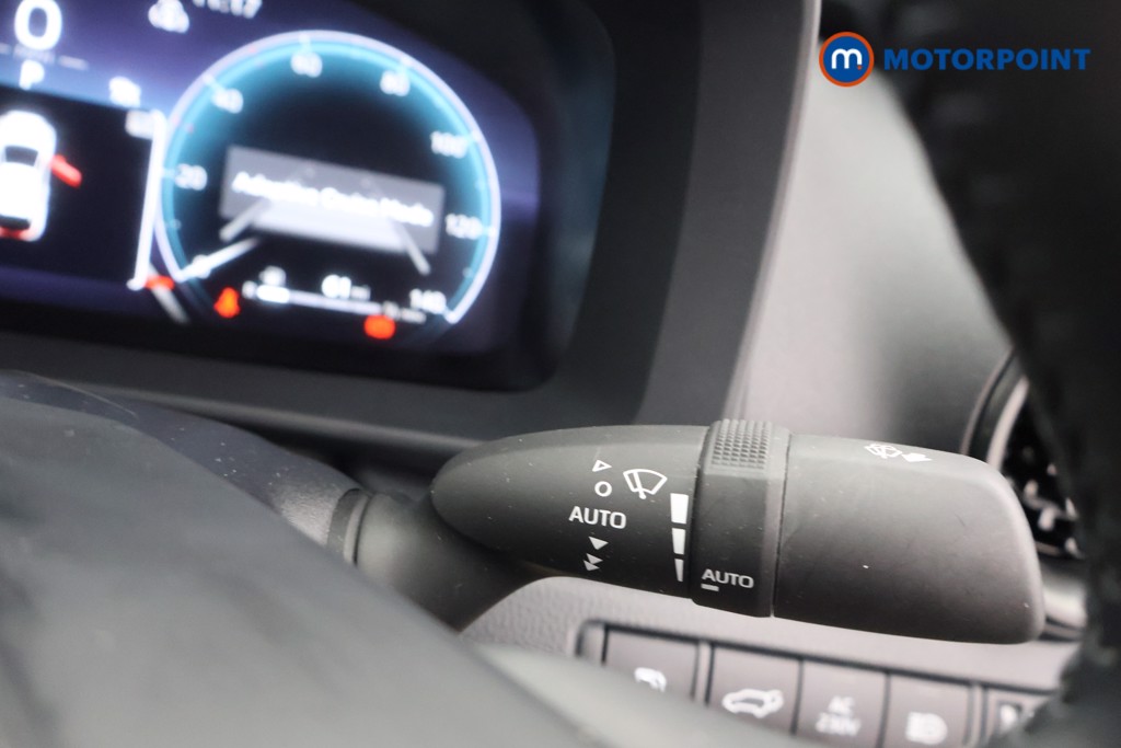 Used Toyota C-HR 2024 for sale - 77620285: Photo 14