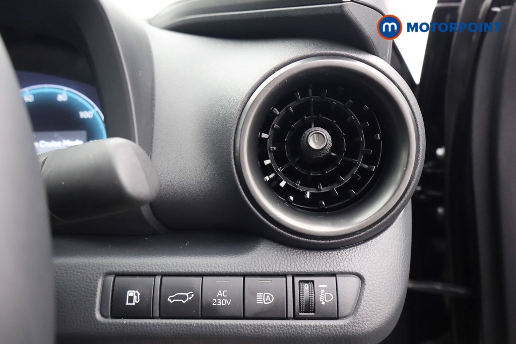 Used Toyota C-HR 2024 for sale - 77620285: Photo 15