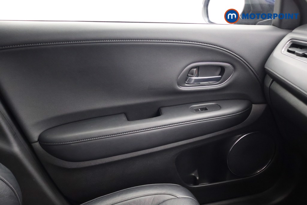 Used Honda HR-V 2019 for sale - 77033879: Photo 15