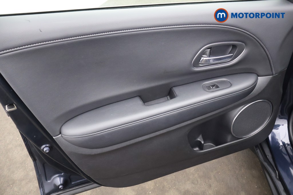 Used Honda HR-V 2019 for sale - 77033879: Photo 27