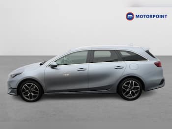 Used Kia Ceed 2022 for sale - 79650338: Photo