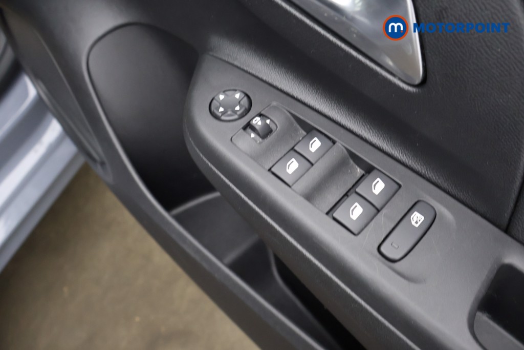 Used Vauxhall Corsa 2023 for sale - 78153338: Photo 24