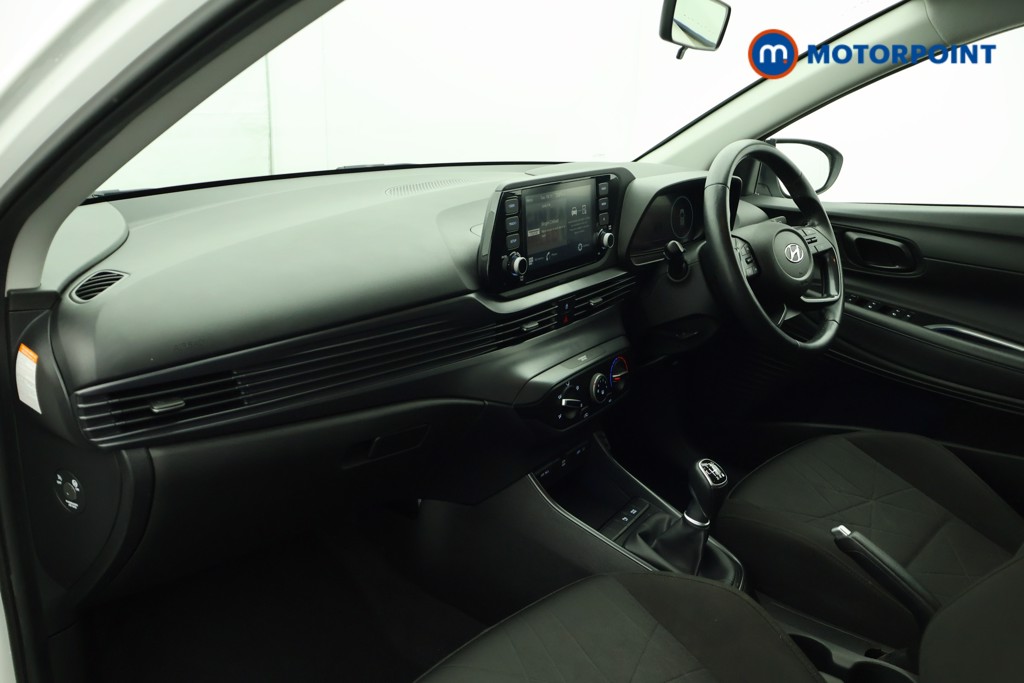 Used Hyundai BAYON 2021 for sale - 76890057: Photo 16