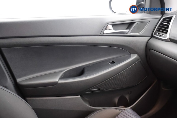 Used Hyundai TUCSON for sale - 76147026: Photo 16