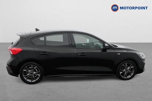 Used Ford Focus 2019 for sale - 76064808: Photo 8
