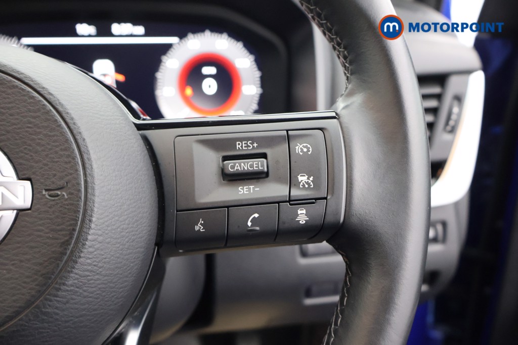 Used Nissan Qashqai for sale - 77023700: Photo 11