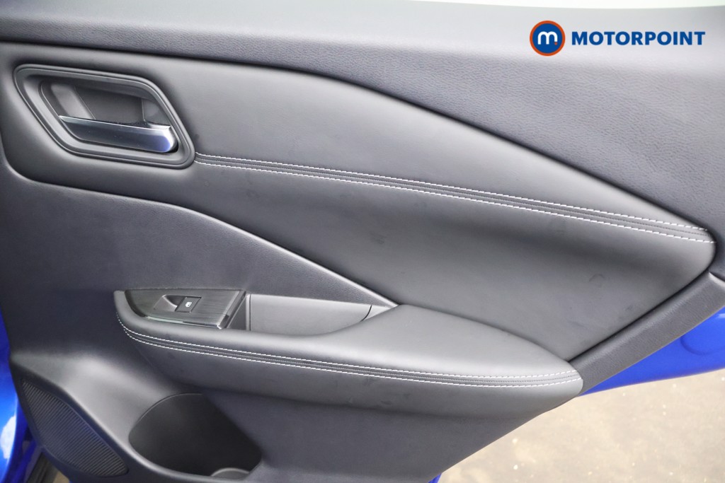 Used Nissan Qashqai for sale - 77023700: Photo 27