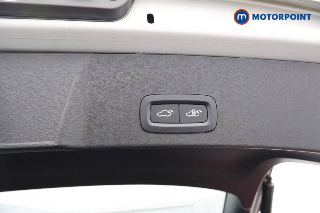 Used Volvo XC40 2023 for sale - 78199534: Photo 35