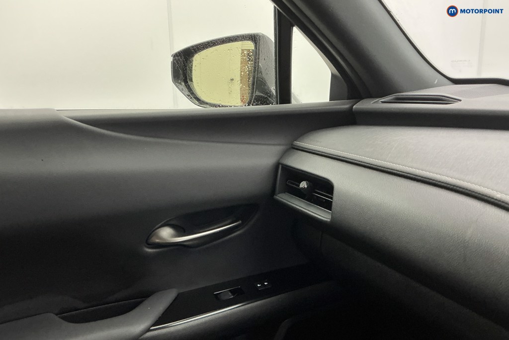 Used Lexus UX 2023 for sale - 78012252: Photo 25