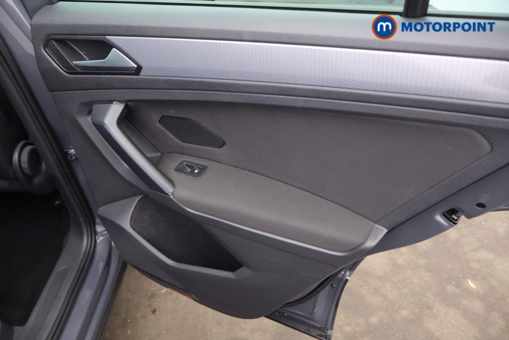 Used Volkswagen Tiguan 2021 for sale - 76895678: Photo 22