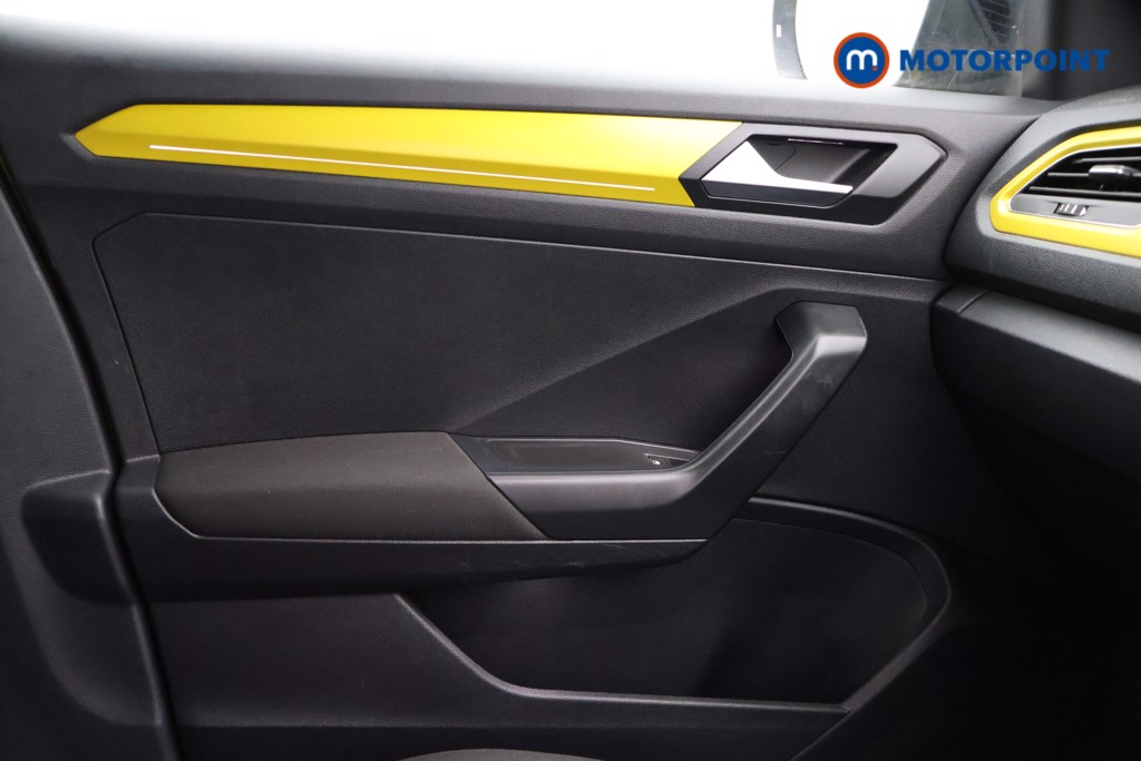 Used Volkswagen T-Roc 2018 for sale - 77760077: Photo 24