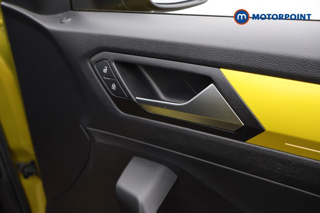 Used Volkswagen T-Roc 2018 for sale - 77760077: Photo 28