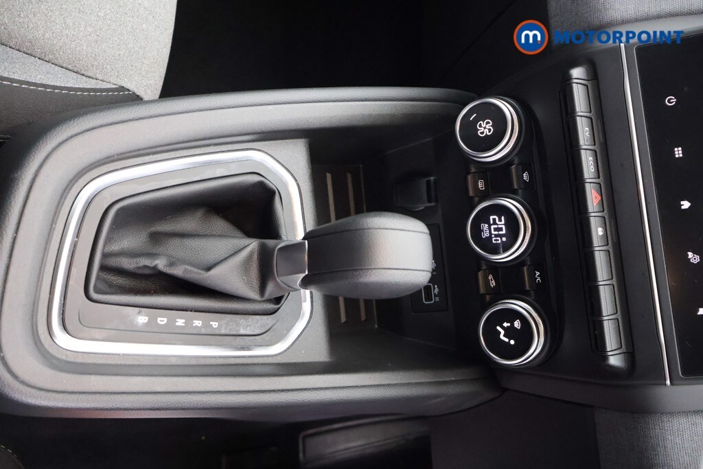 Used Renault Clio 2024 for sale - 76394724: Photo 14