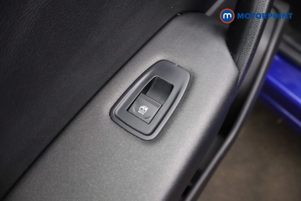 Used Renault Captur 2022 for sale - 76235073: Photo 46