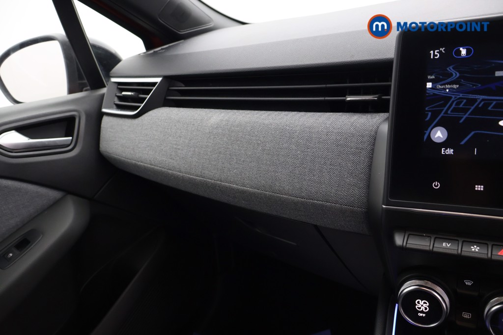 Used Renault Clio 2024 for sale - 76515723: Photo 13