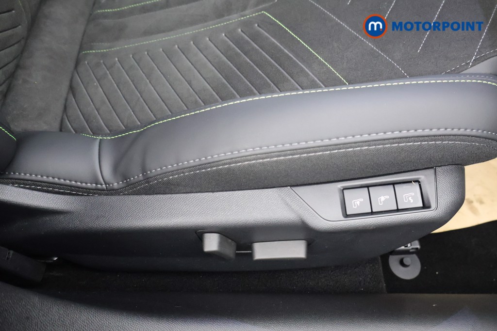 Used Peugeot 208 for sale - 76777603: Photo 22