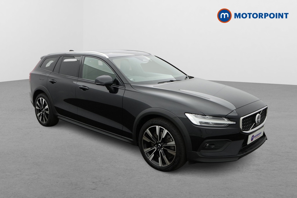 Used Volvo V60 2023 for sale - 76685214: Photo 1