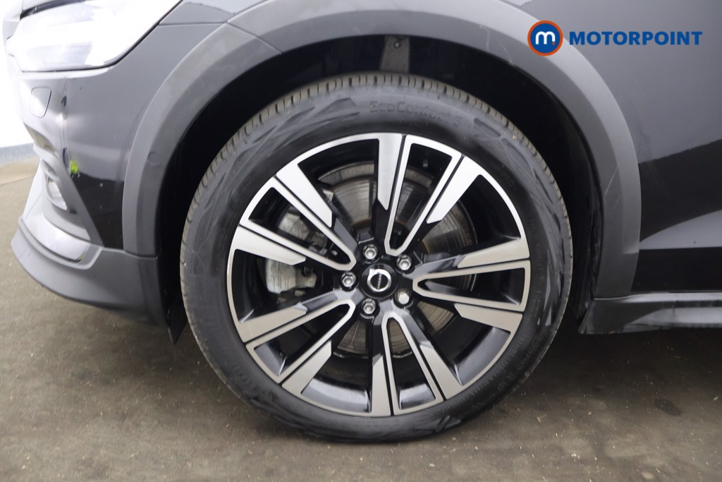 Used Volvo V60 2023 for sale - 76685214: Photo 25