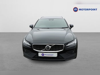 Used Volvo V60 2023 for sale - 76685214: Photo