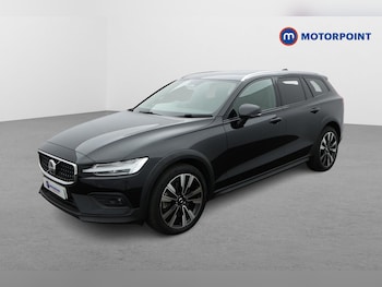 Used Volvo V60 2023 for sale - 76685214: Photo