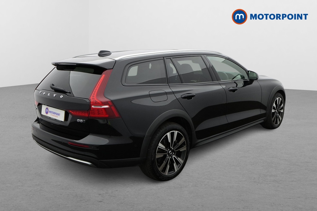 Used Volvo V60 2023 for sale - 76685214: Photo 7