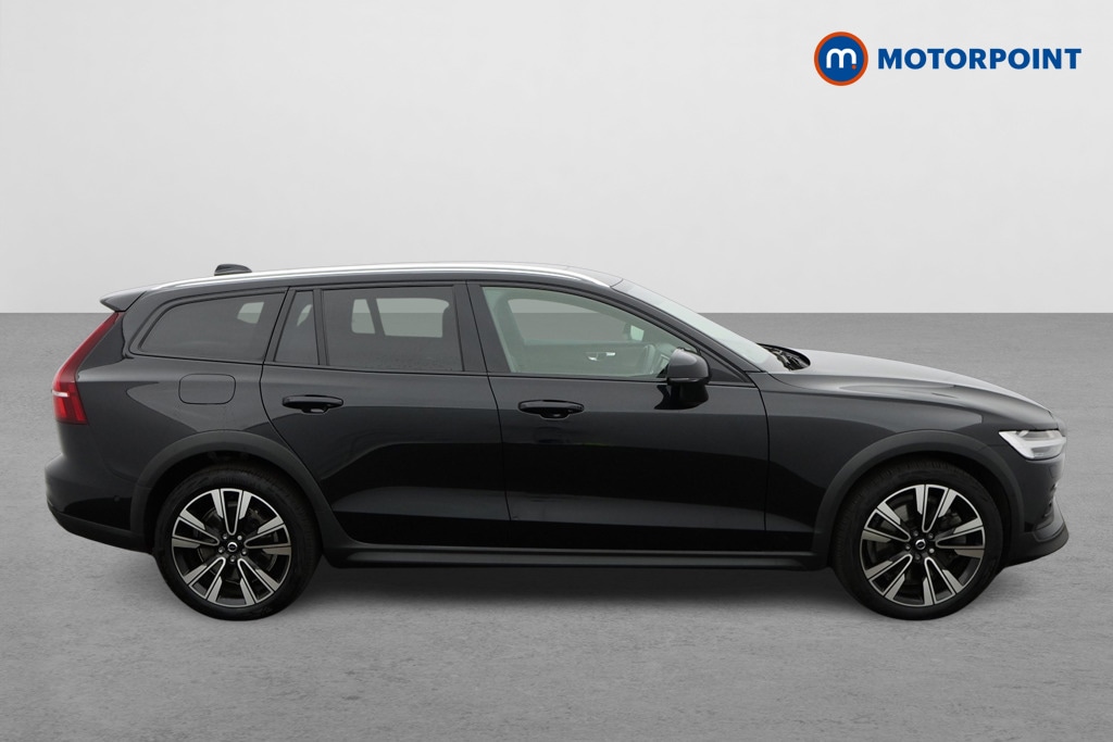Used Volvo V60 2023 for sale - 76685214: Photo 8