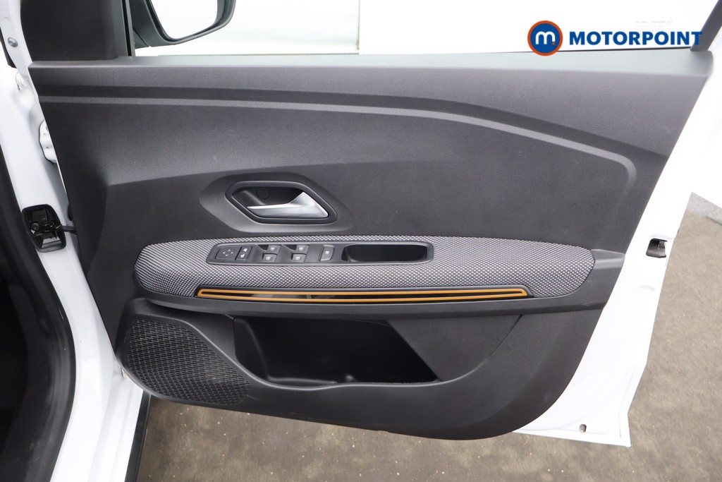 Used Dacia Sandero Stepway 2022 for sale - 76405399: Photo 18