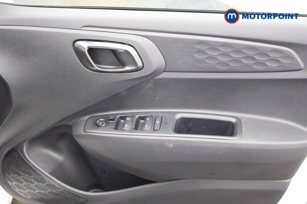 Used Hyundai i10 2020 for sale - 76835806: Photo 18