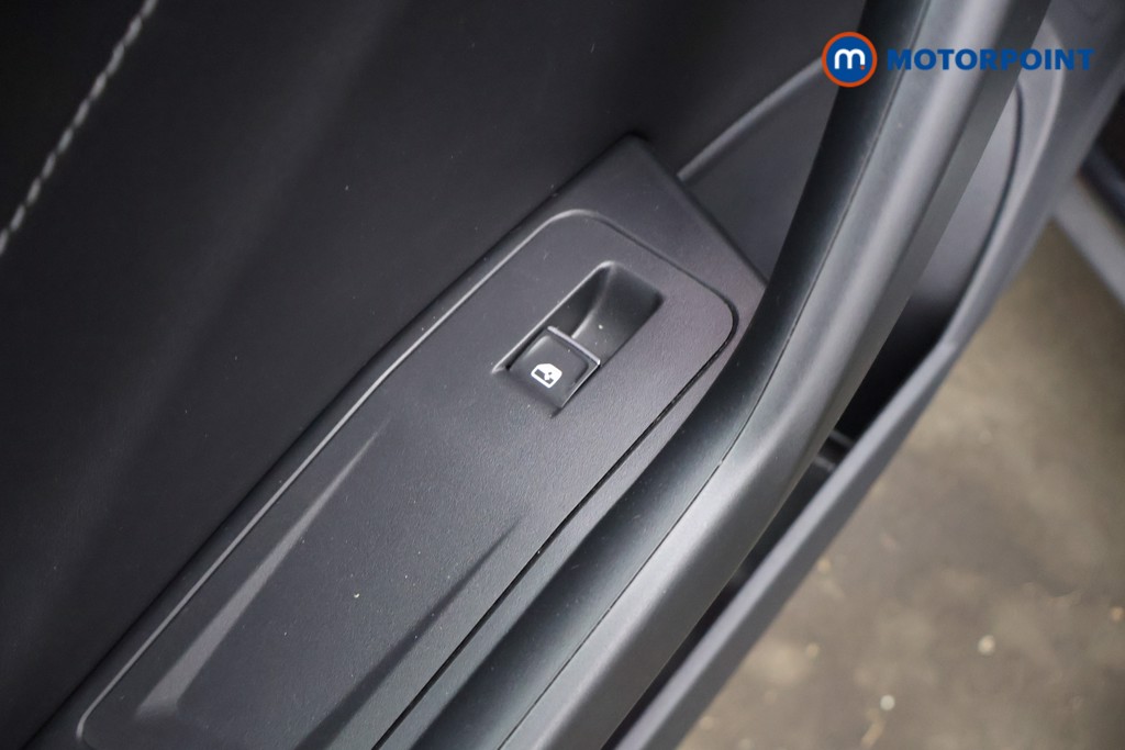 Used Volkswagen T-Roc 2022 for sale - 77125438: Photo 43