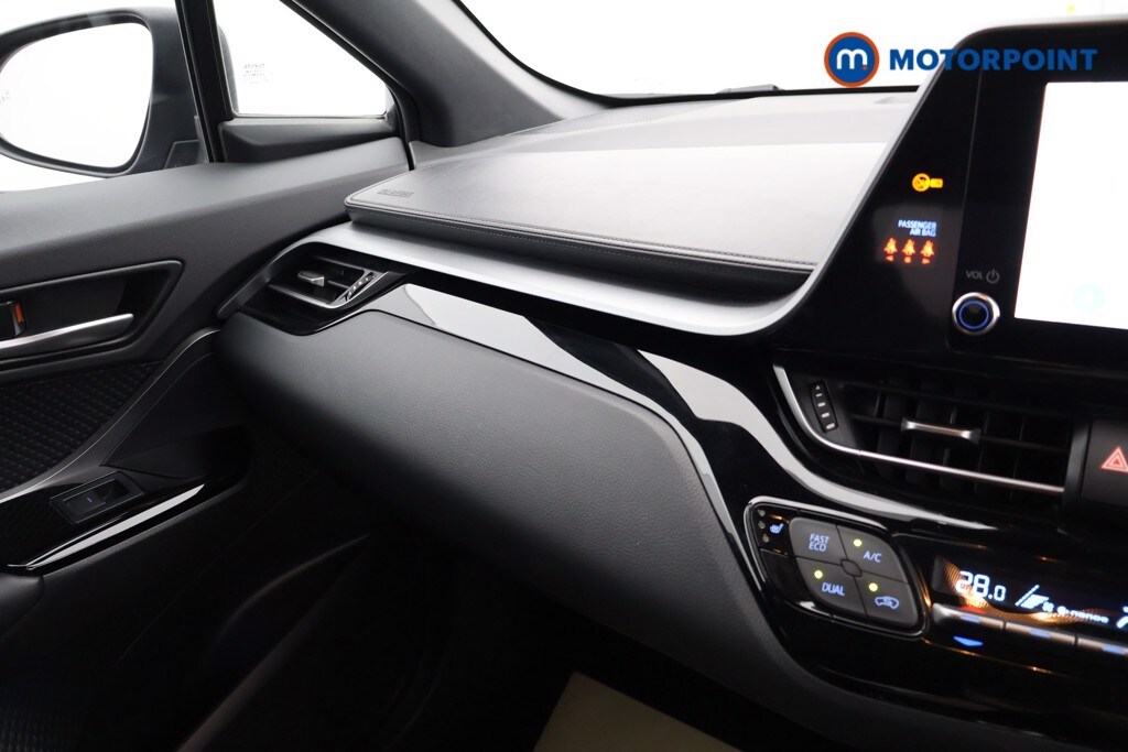 Used Toyota C-HR 2023 for sale - 77935355: Photo 18