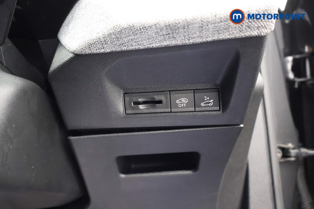 Used Peugeot 5008 2025 for sale - 77262349: Photo 22