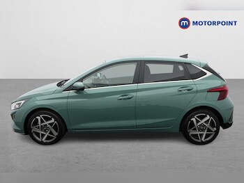 Used Hyundai i20 2023 for sale - 78479200: Photo