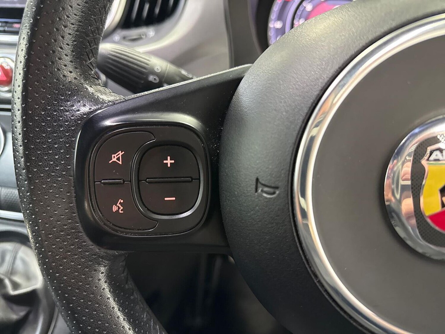 Used Abarth 595 2017 for sale - 78193259: Photo 26