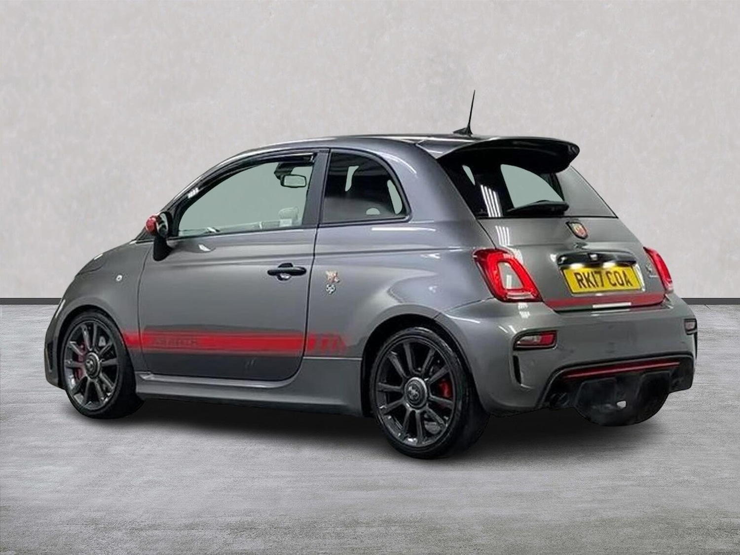 Used Abarth 595 2017 for sale - 78193259: Photo 4