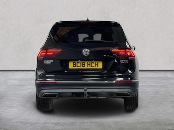 Used Volkswagen Tiguan Allspace 2018 for sale - 79115280: Photo
