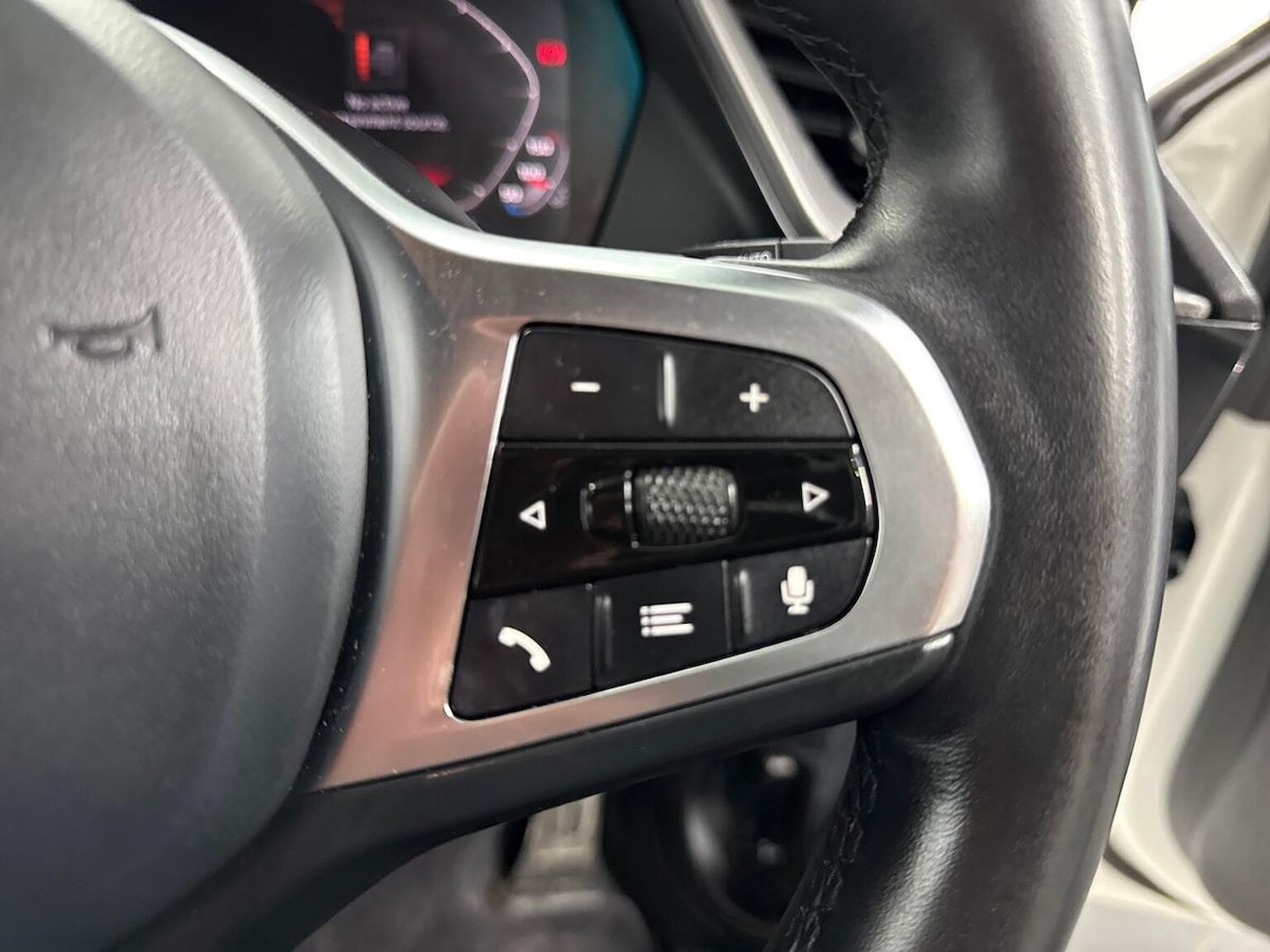 Used BMW 1 Series 2023 for sale - 78193302: Photo 27