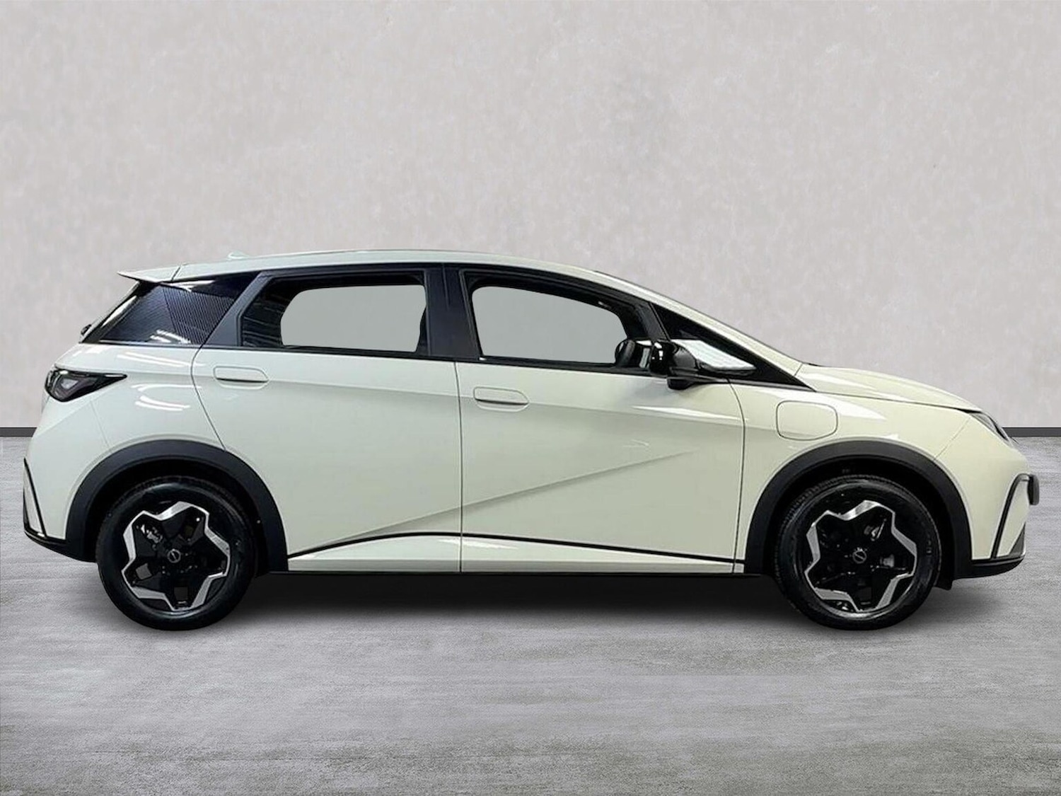 Used BYD Dolphin 2025 for sale - 76310104: Photo 3