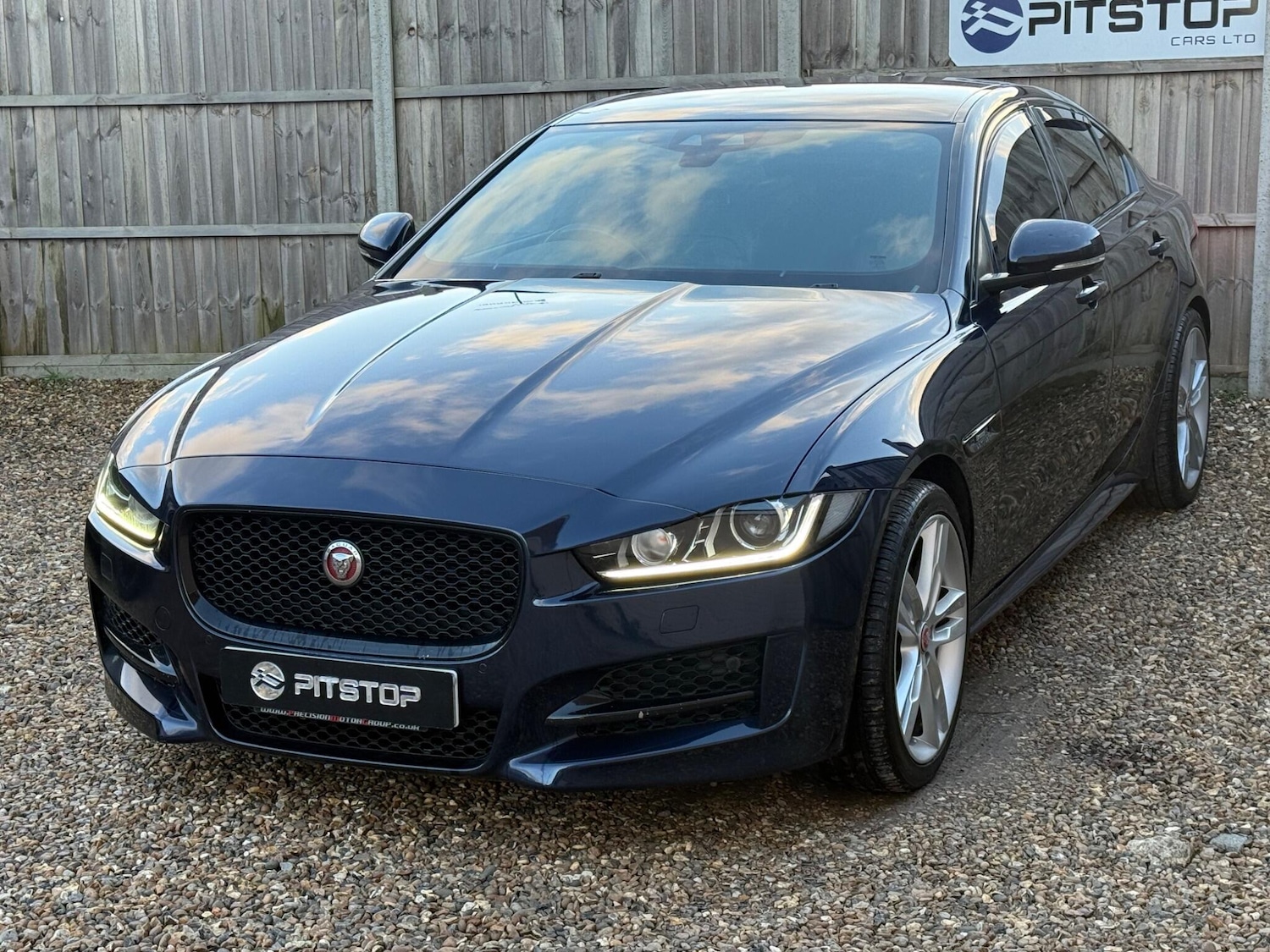 Used Jaguar XE for sale - 77267599: Photo 5