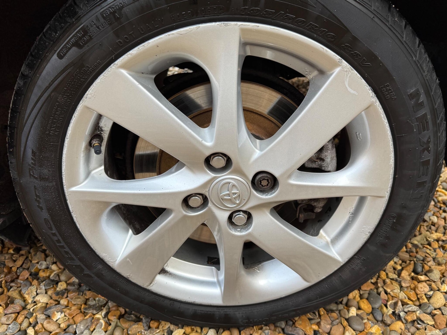 Used Toyota Yaris 2016 for sale - 76850350: Photo 14