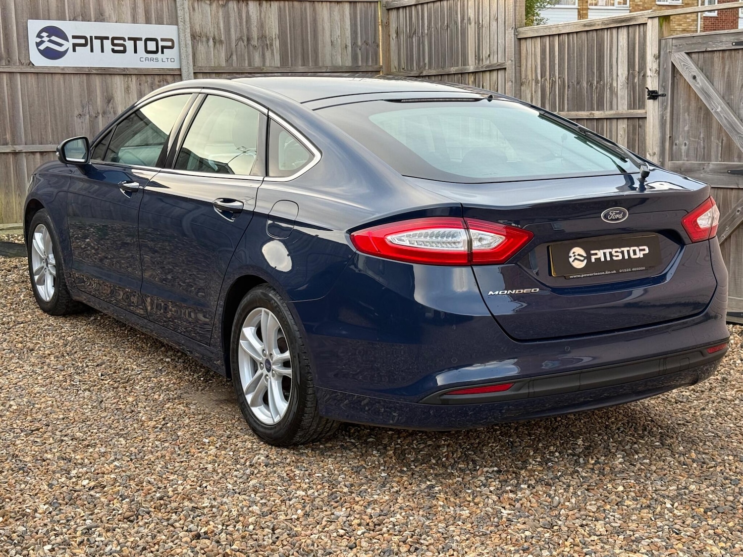 Used Ford Mondeo 2018 for sale - 77315448: Photo 2