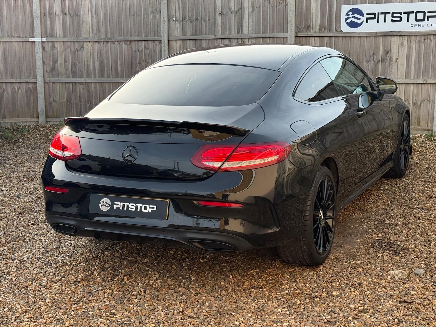 Used Mercedes-Benz C Class 2017 for sale - 77084423: Photo 5